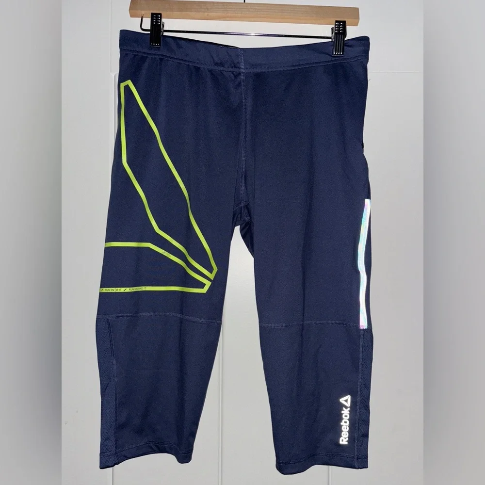Reebox‎ Speedwick Fitted Women L Capri Legging Athletic Training Running Workout